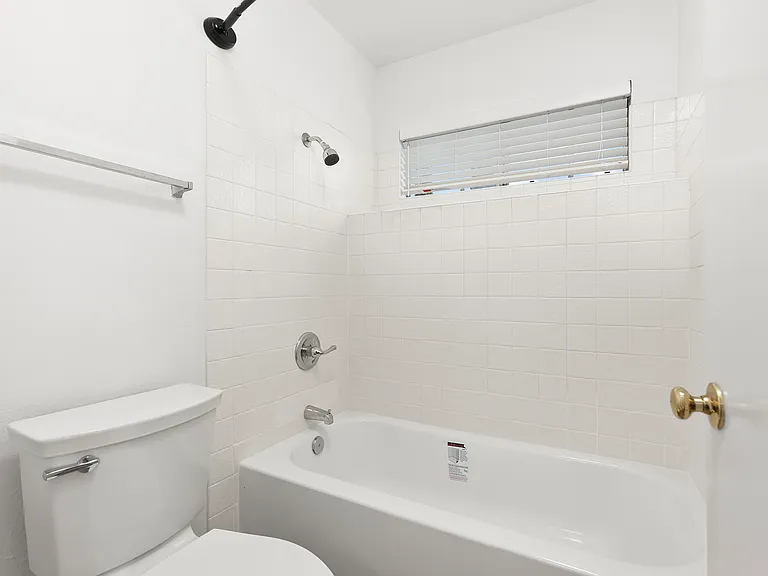 1719 Olamar Way — Photo 27