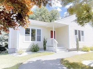 6 Brookridge Cir, Swansea, MA 02777