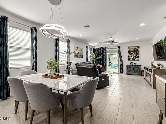 4th image of 4320 E CLYDESDALE Street