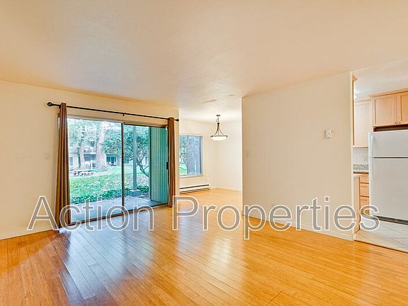 2nd image of 505 Cypress Point Dr Unit 114