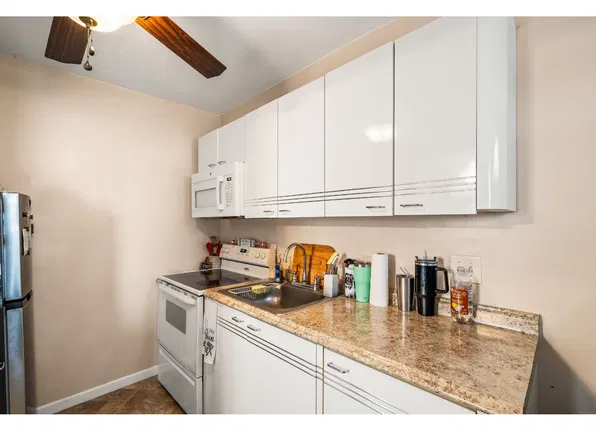 217 White Ave, Linwood, PA 19061