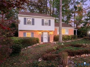 8347 Carrleigh Pkwy, Springfield, VA 22152