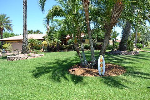 1st image of 883 Peninsula Dr