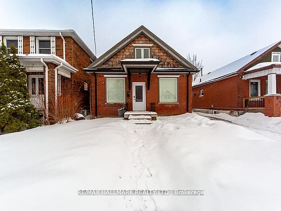 2nd image of 226 Ritson Rd S