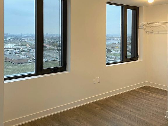 5th image of 2920 Highway 7 Rd #1307