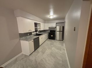 1884 Lower Elkton Rd, Columbiana, OH 44408