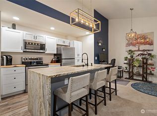 6525 200th St SW APT 206, Lynnwood, WA