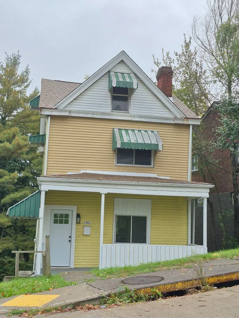 3BR Home in Pittsburgh, Section 8 Considered!! — Photo 1