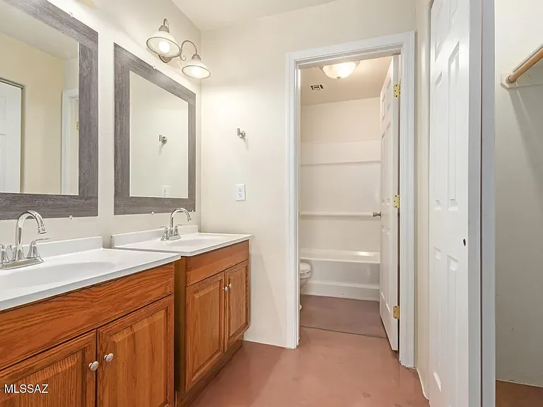 533 W San Xavier St — Photo 7