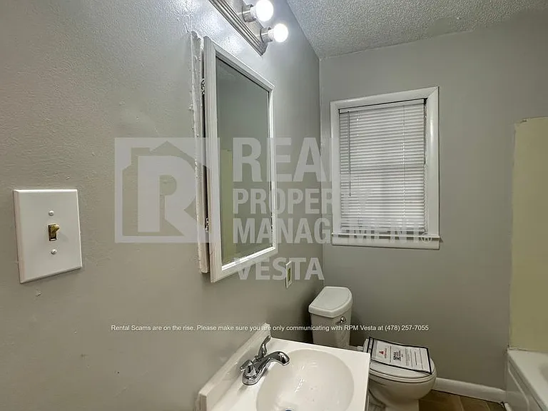 2251 Companion Dr — Photo 7