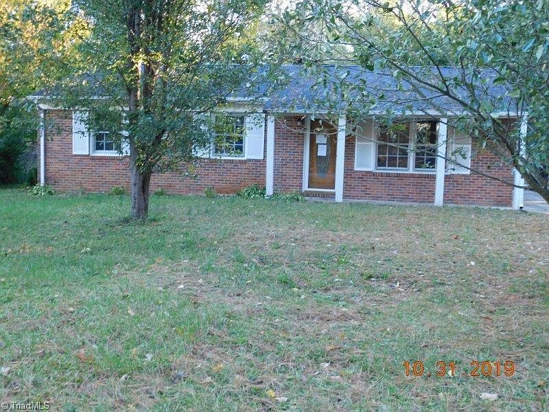 1st image of 2806 Westchester Dr