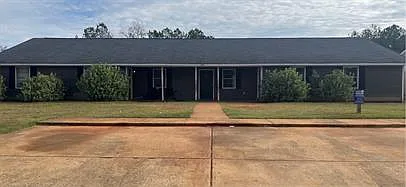 310 Carriage Ln #A