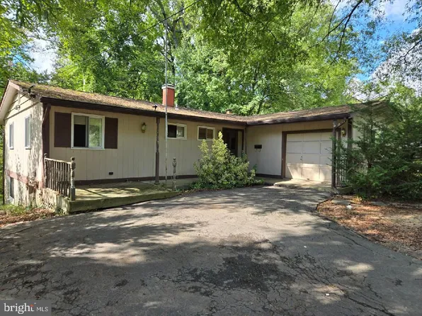 8006 Karl Rd, Alexandria, VA 22308