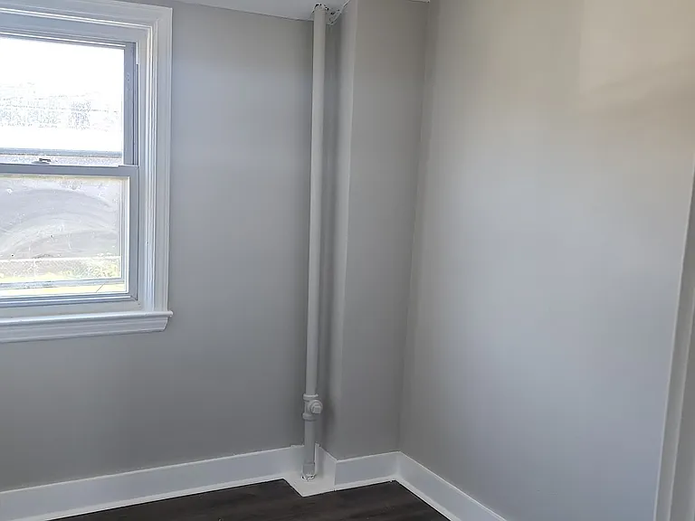 5425 Crismer Ave — Photo 4