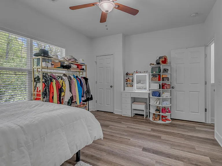 2045 Pinecrest Dr — Photo 10