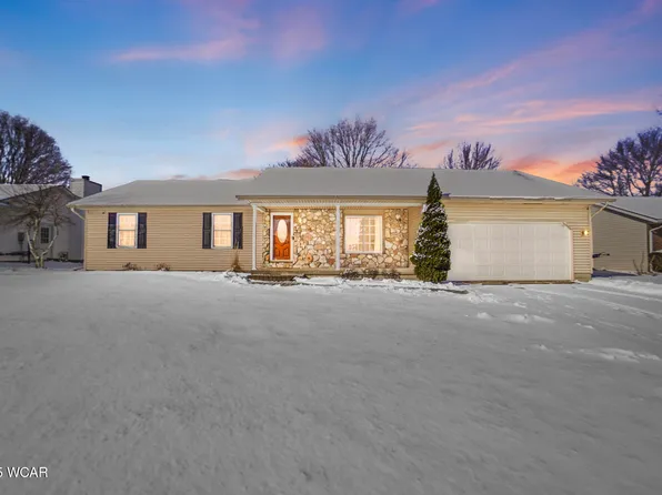 921 Kingswood Dr, Lima, OH 45804