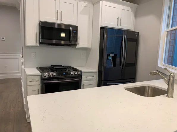 1004 Summit Ave Rear 102, Jersey City, NJ 07307