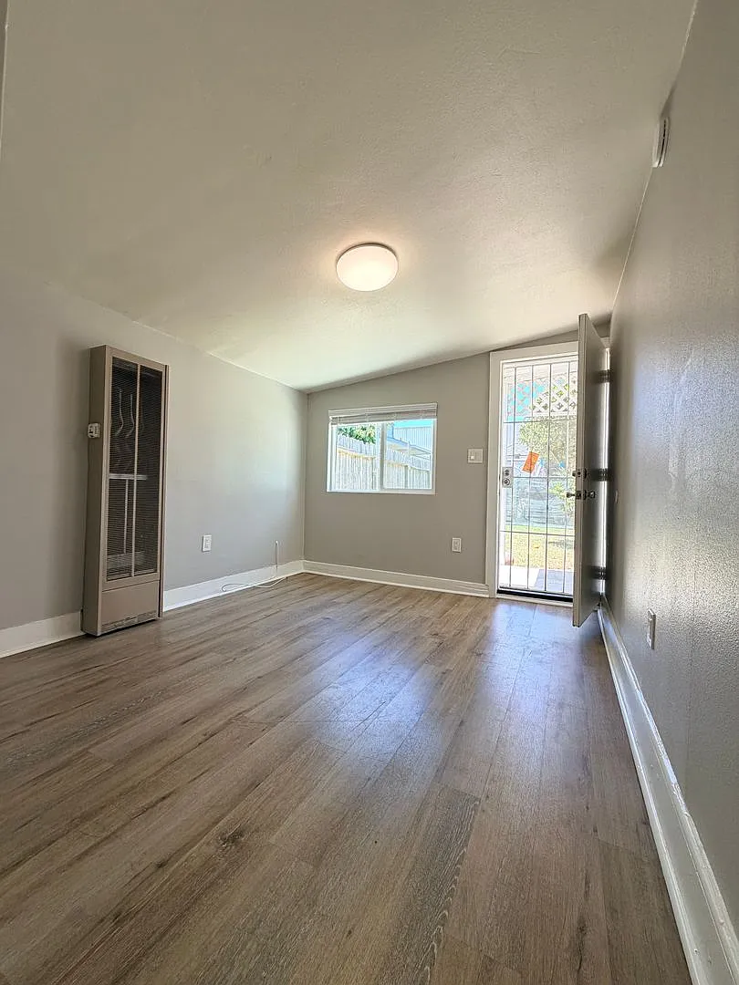 11254 Nardo Street — Photo 3