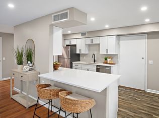 Beals Cove Village, Hingham, MA 02043