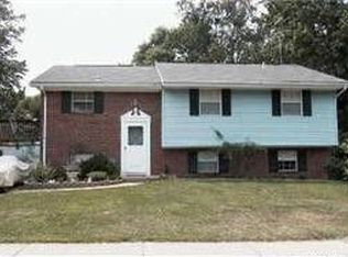 312 Chalet Dr, Millersville, MD 21108
