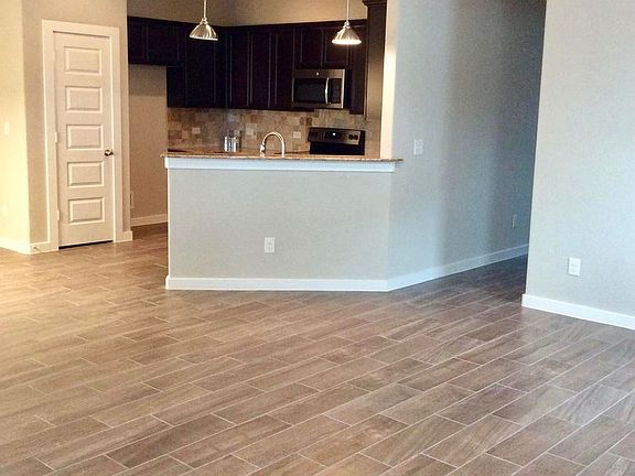 2nd image of 233 Hidden Springs Dr