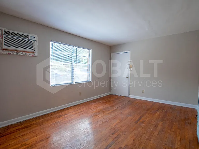 890 Greenwood Ave NE #1 — Photo 5