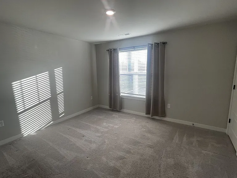 4245 Gandalf Ln — Photo 9