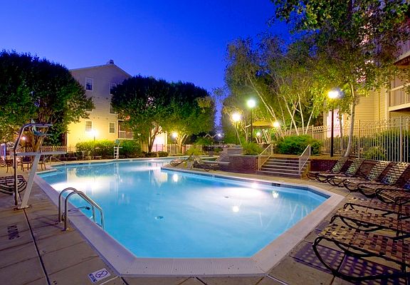 5th image of 9818 Mahogany Dr APT 104