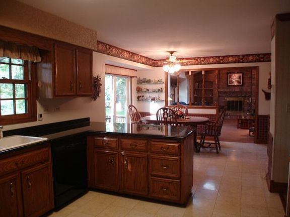 kitchen, family room