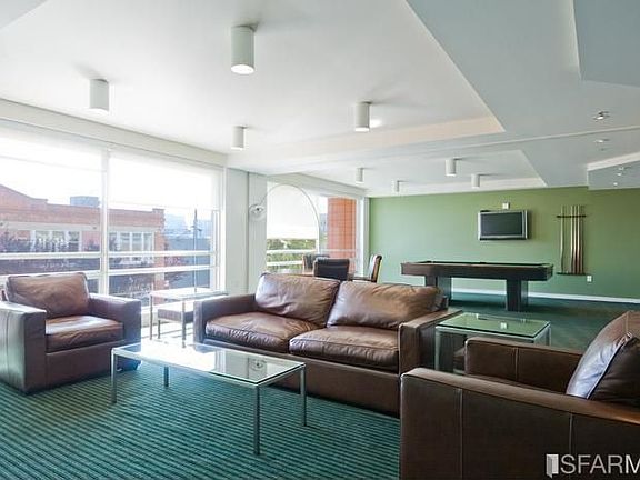 2nd image of 555 4th St Unit 810