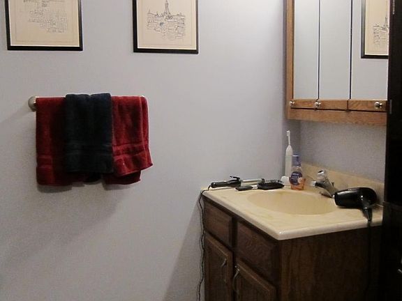 4th image of 625 Grand Ave APT 7