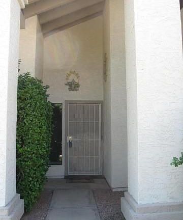 2nd image of 1125 E San Pedro Ave