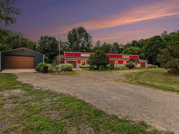 378 124th Ave, Shelbyville, MI 49344