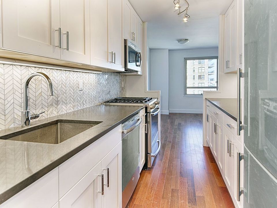 1st image of 180 W End Ave APT 3L