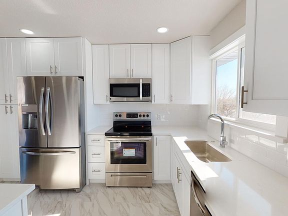 4th image of 482 W 80th Ave #13098569
