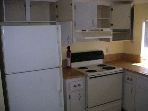 4th image of 2451 NW 111th Ave