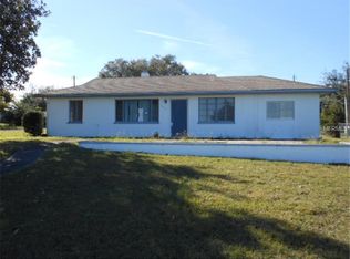 310 8th St S, Dundee, FL 33838