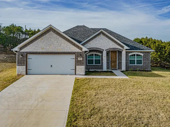2300 Steepleridge Cir, Granbury, TX 76048