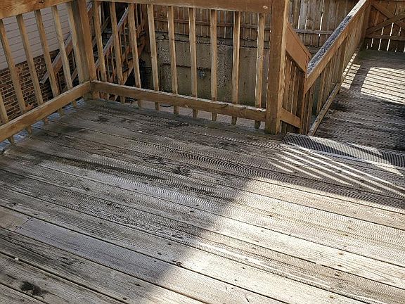 Deck - 80 square feet