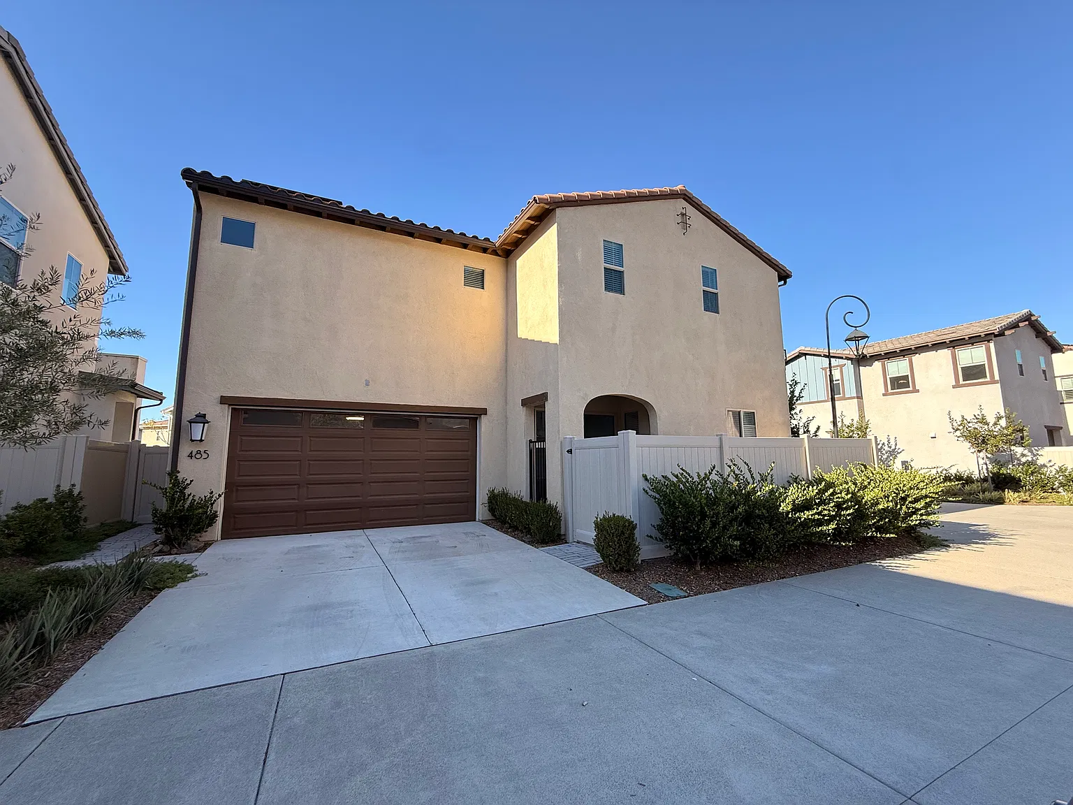 3 bed, 1703 sqft, $4,350 — Photo 3