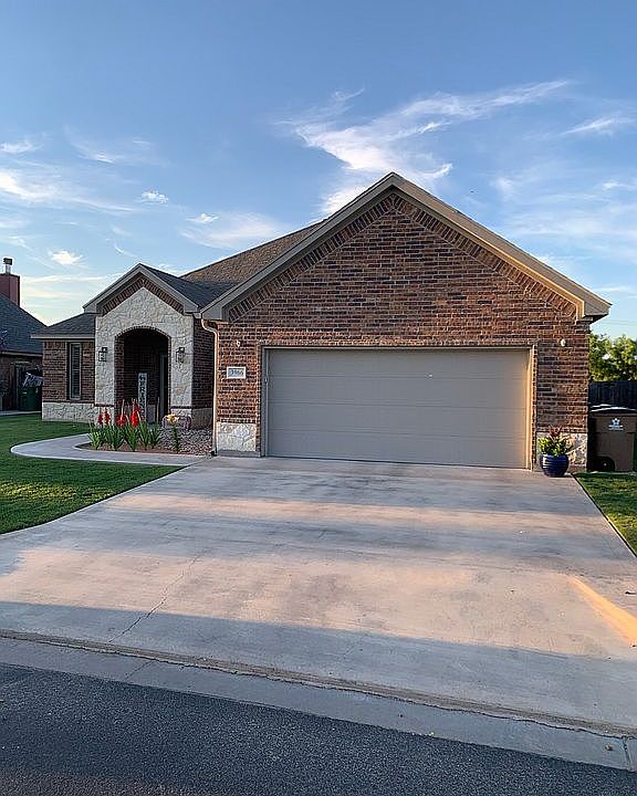 2nd image of 3966 Caroline Lane