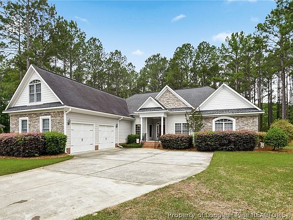 2nd image of 11 Rolling Pines Dr