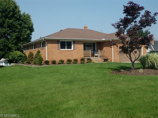 1st image of 765 Radford Dr