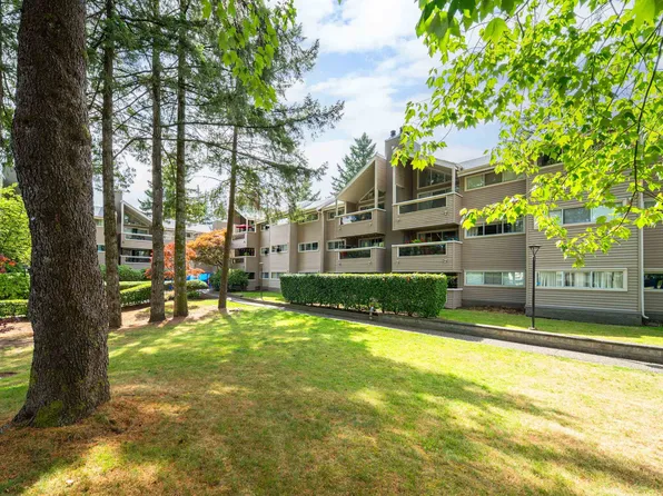 932 Robinson St #307, Coquitlam, BC V3J 7R8