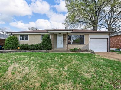 222 Marilyn Estates Dr, Saint Louis, MO, 63123