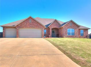 7159 Ashley Trl, Edmond, OK 73025