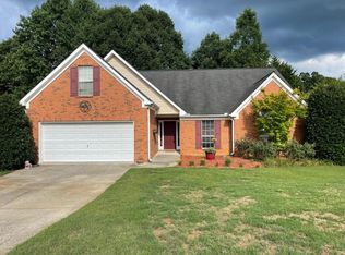 1349 Fountain View Dr, Lawrenceville, GA 30043