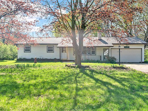 2nd image of 71090 Brande Creek Dr