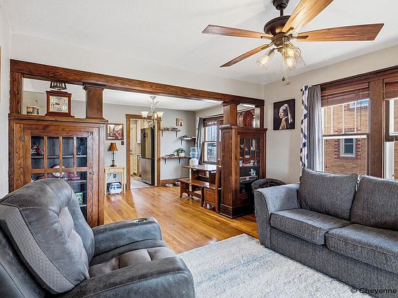 5th image of 318 E 3rd Ave