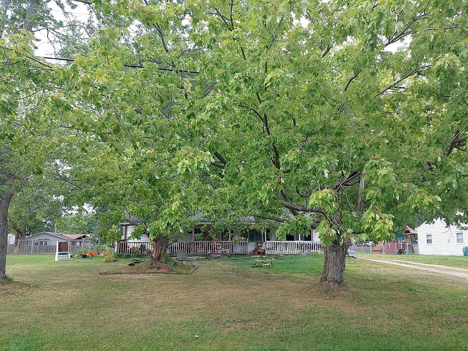 1st image of 3613 Manchester Dr